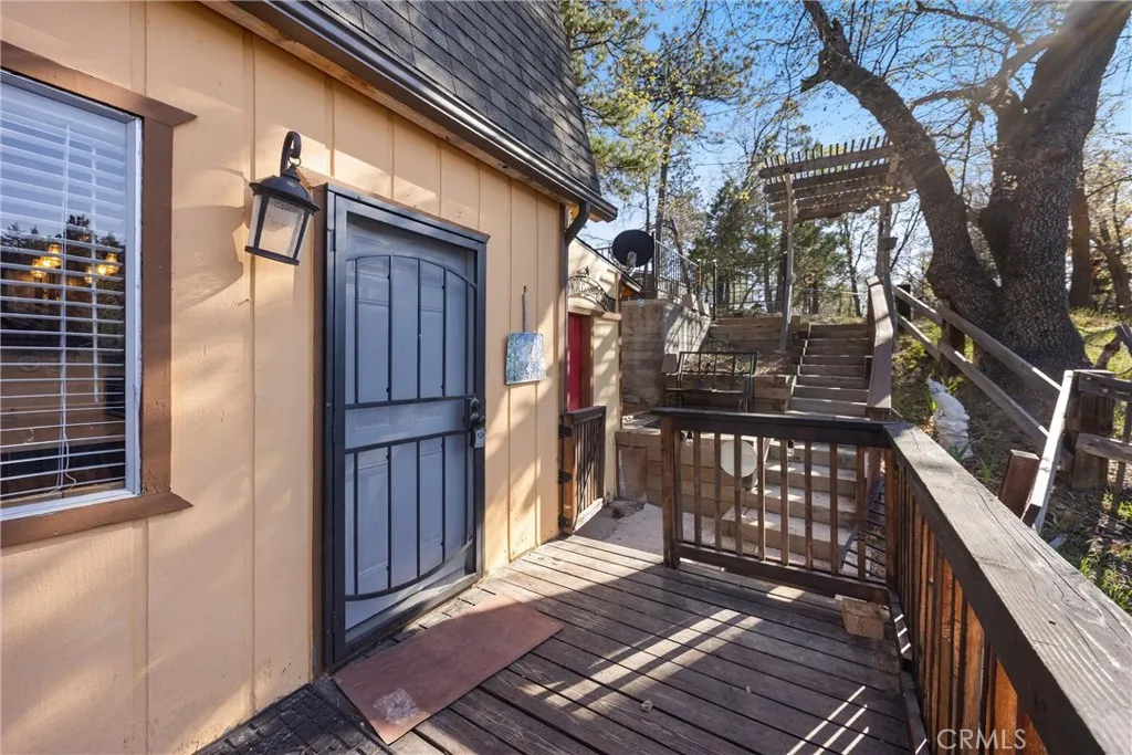 Additional image 48 of 32826 Truman Ln, Running Springs, CA 92382