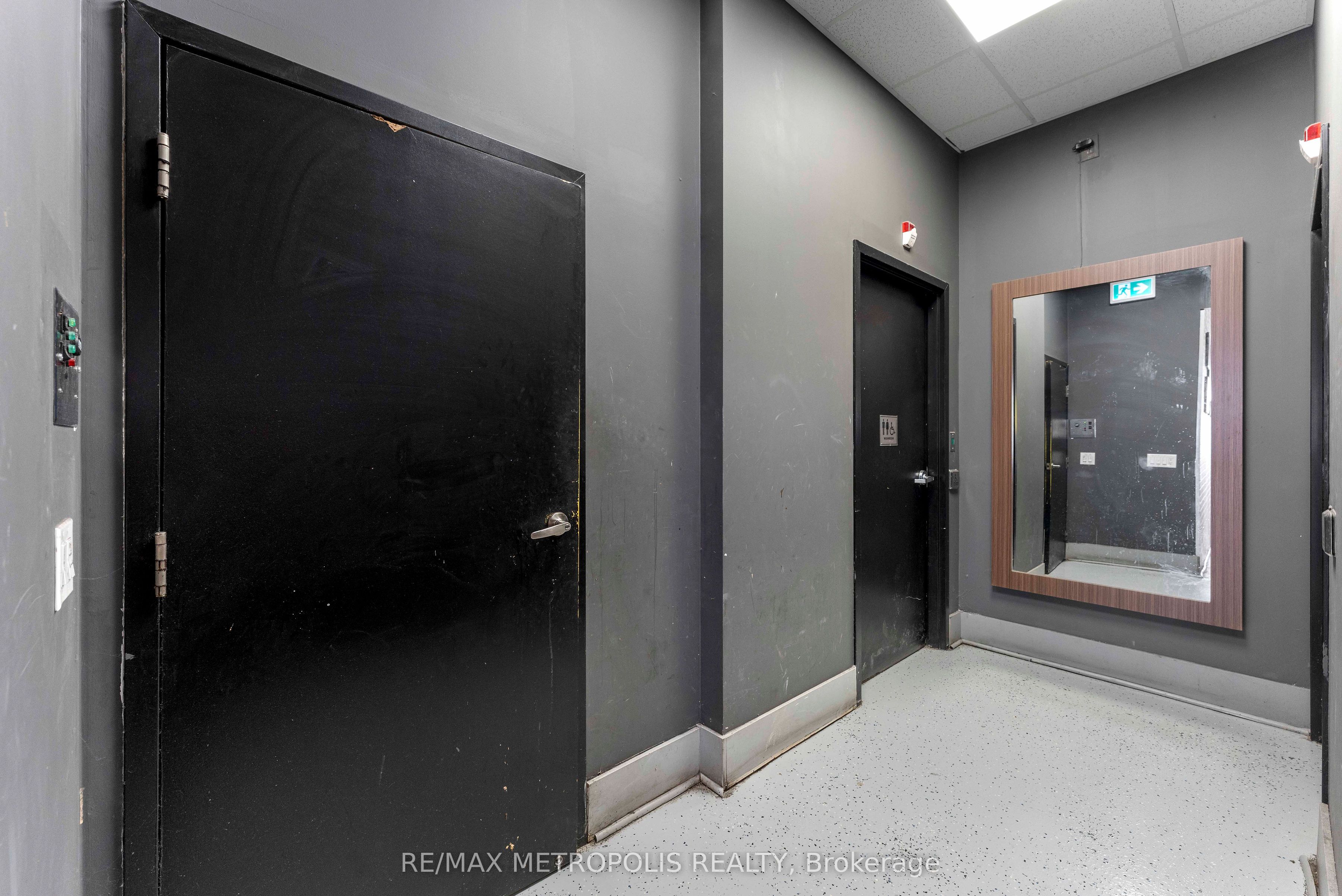 Additional image 6 of 1465 Aerowood Drive, Mississauga, ON, L4W 1C2