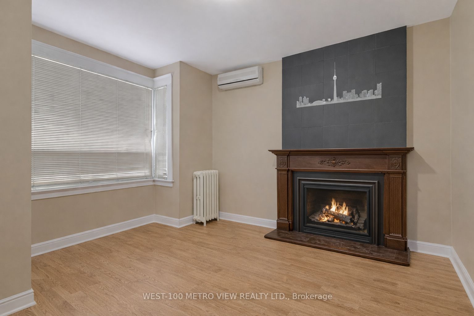 Additional image 2 of 1733 Dufferin Street, Toronto, ON, M6E 3N9