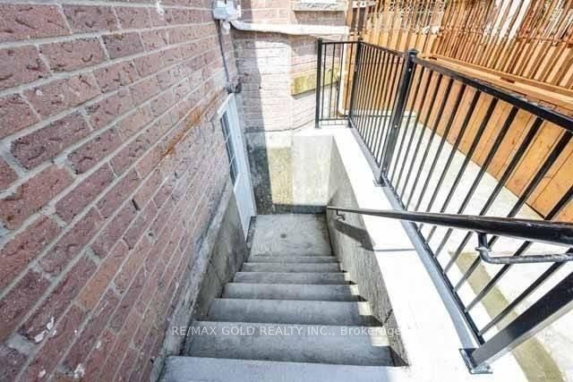Additional image 4 of 198 Harrowsmith Drive, Mississauga, ON, L5R 1R9