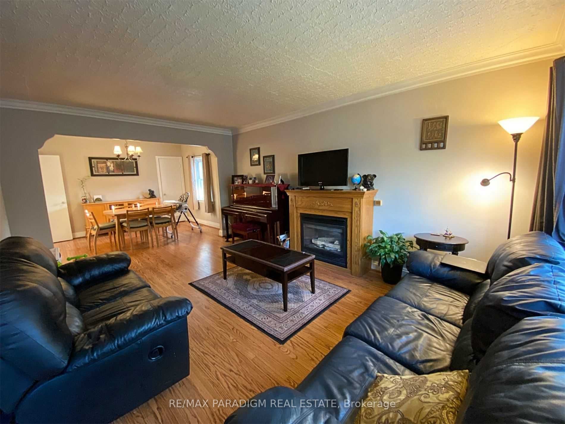 Additional image 4 of 21 Fieldway Road, Toronto, ON, M8Z 3L3