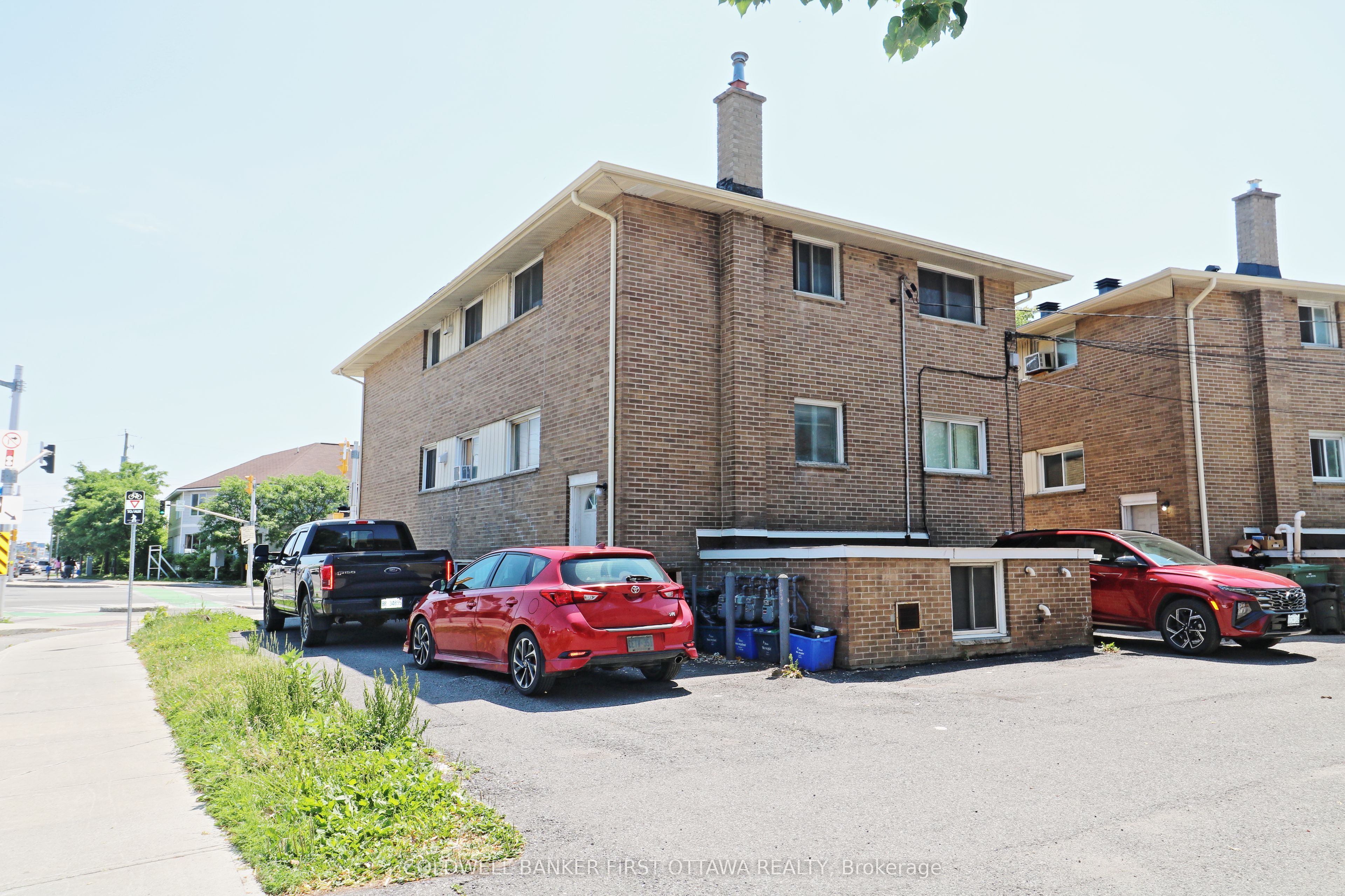 Additional image 2 of 609 Donald Street, Ottawa, ON, K1K 1L3
