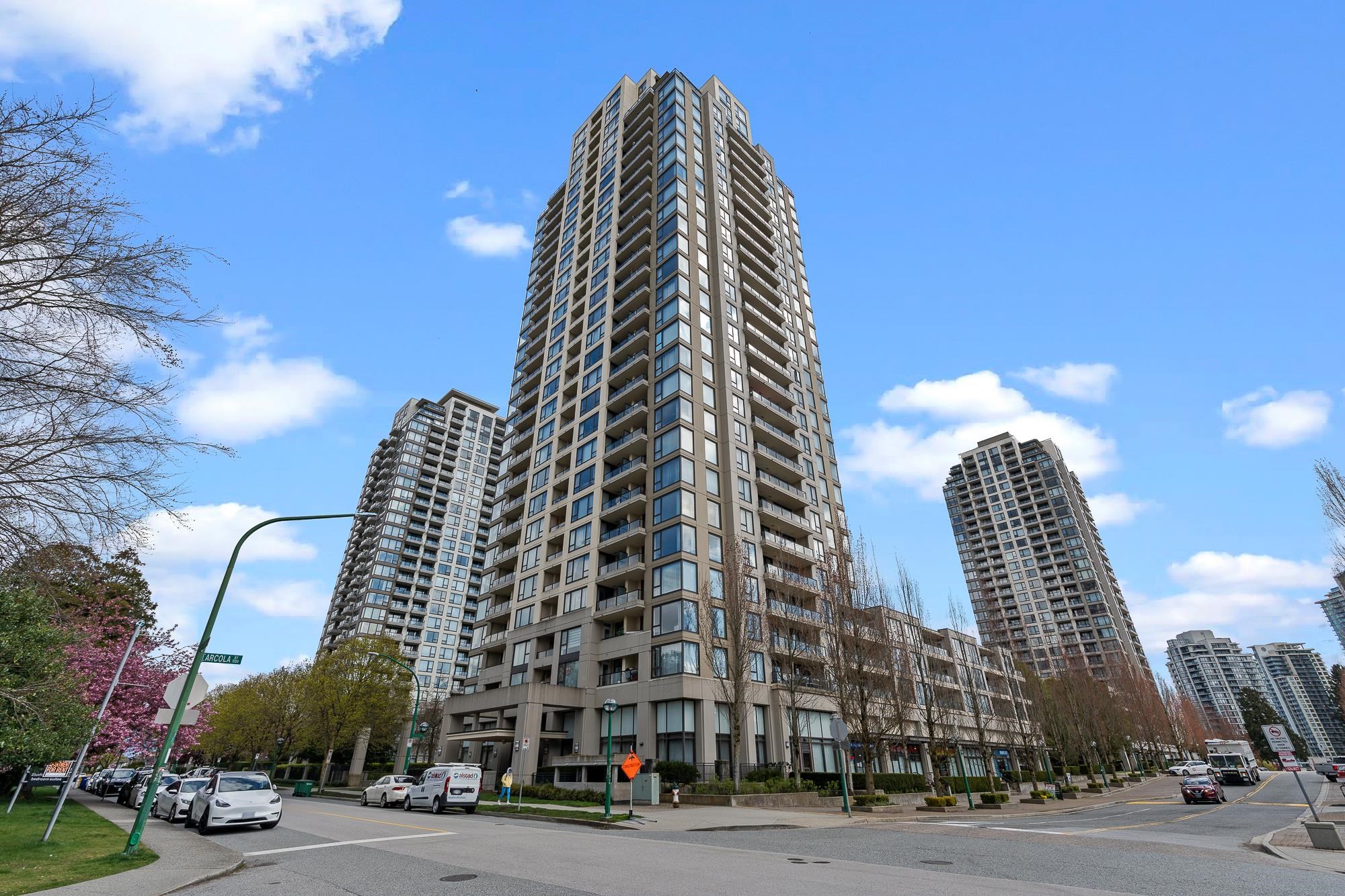 802-7088 Salisbury Avenue, Burnaby, BC, V5E 0A4