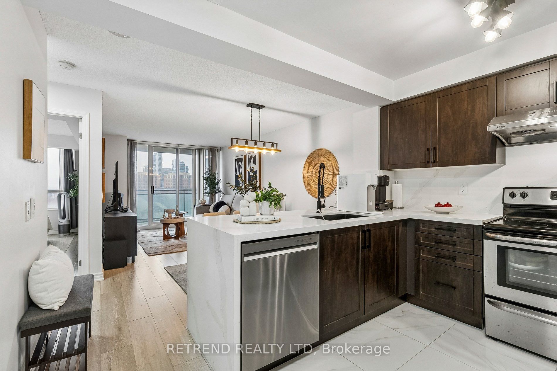 Additional image 5 of 602-310 Red Maple Road, Richmond Hill, ON, L4C 0T7