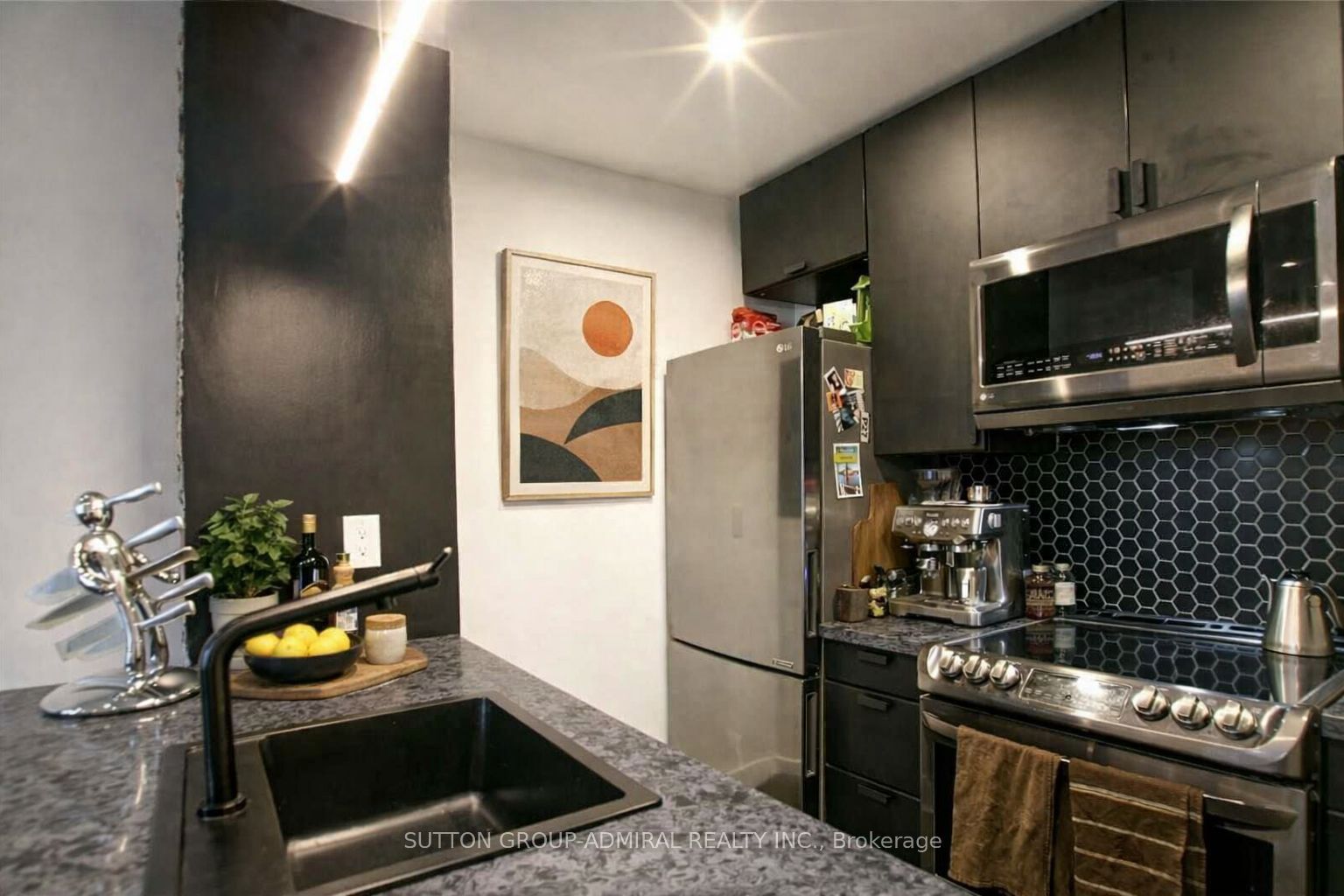 Additional image 5 of Main Floor-177 Logan Avenue, Toronto, ON, M4M 2N2