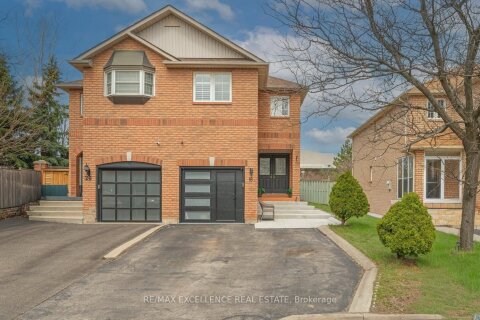 Additional image 8 of 18 Manett Crescent, Brampton, ON, L6X 4X4