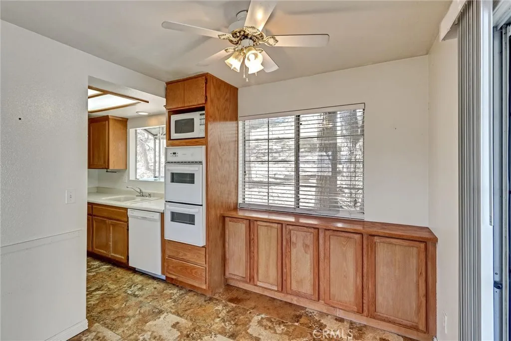 Additional image 17 of 31920 Pine Cone Drive, Running Springs, CA 92382