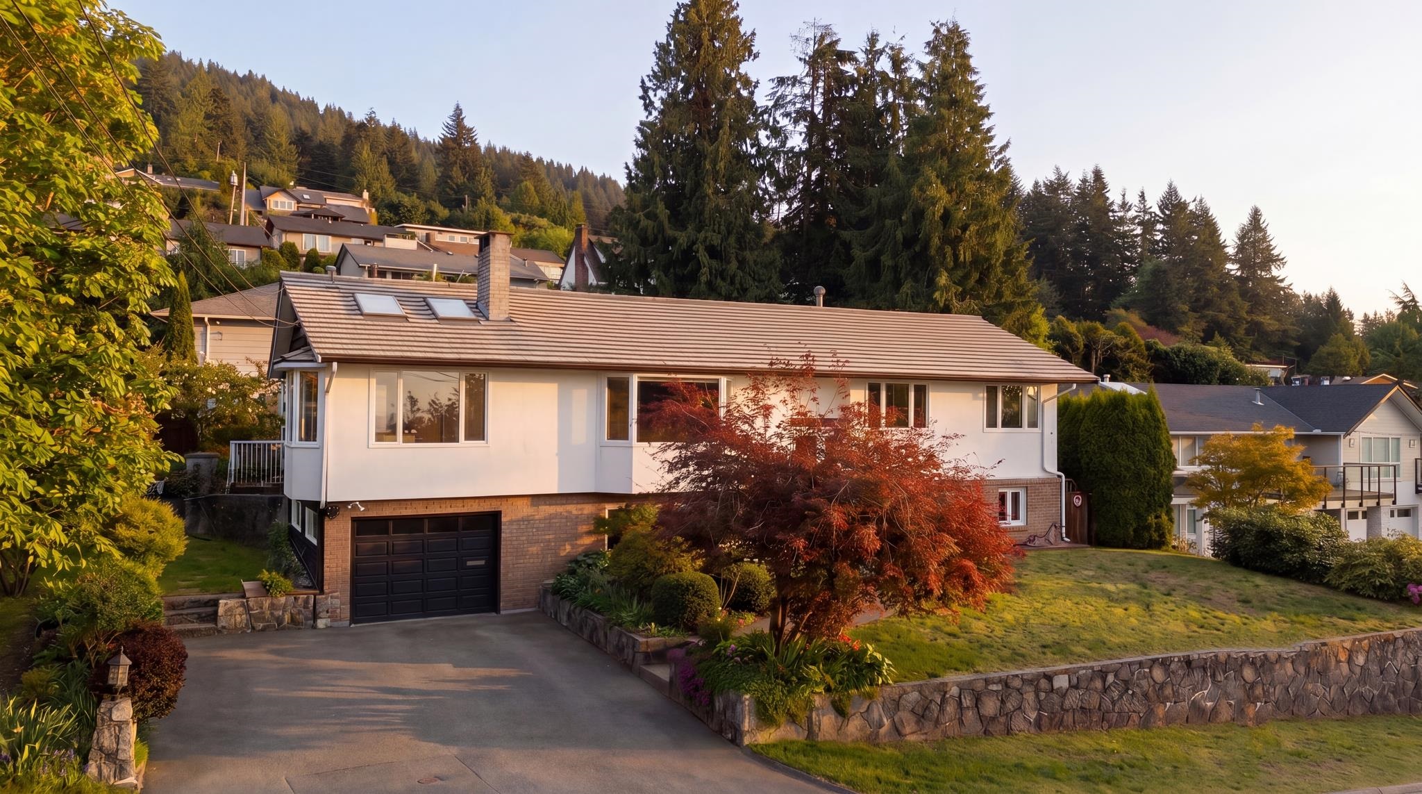 420 Monteray Avenue, North Vancouver, BC, V7N 3E8