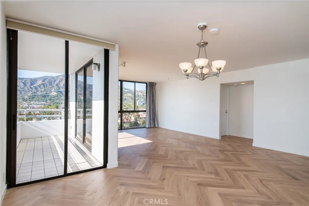 Additional image 10 of 345 Pioneer Dr Unit 905, Glendale, CA 91203