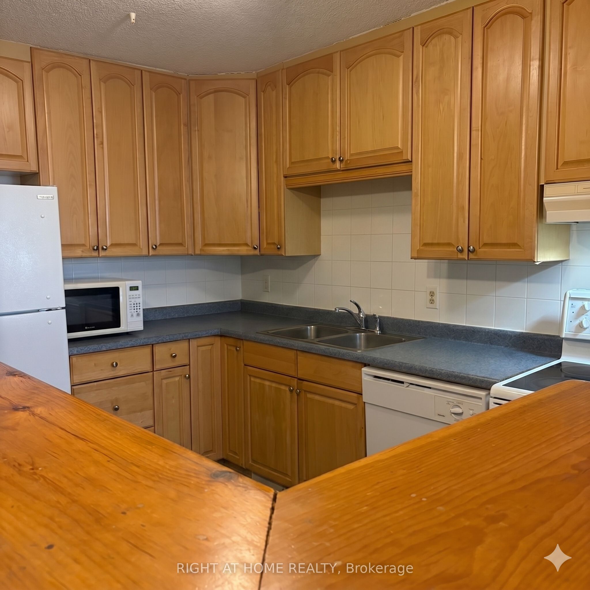 Additional image 4 of 1708-900 Dynes Road, Ottawa, ON, K2C 3L6