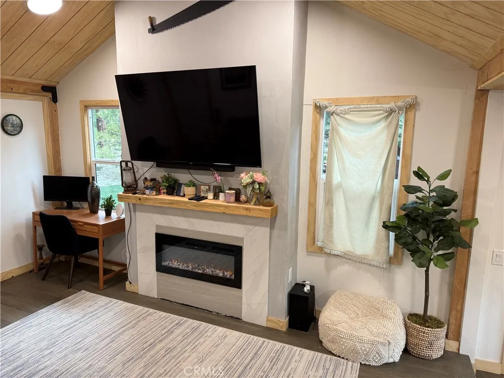 Additional image 33 of 25881 Sunset Loop, Twin Peaks, CA 92391