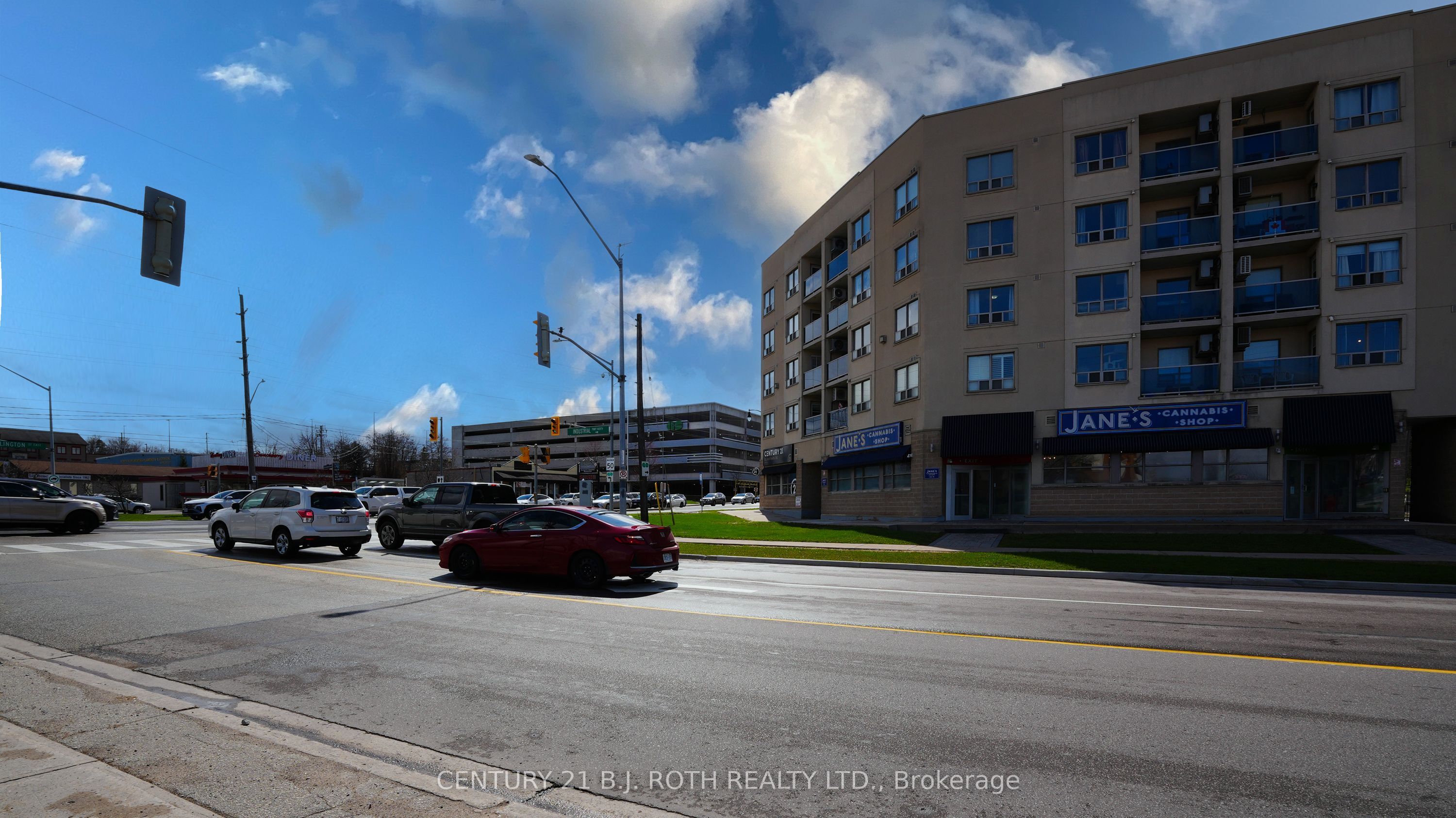 Additional image 2 of 411-160 Wellington Street E, Aurora, ON, L4G 1J3