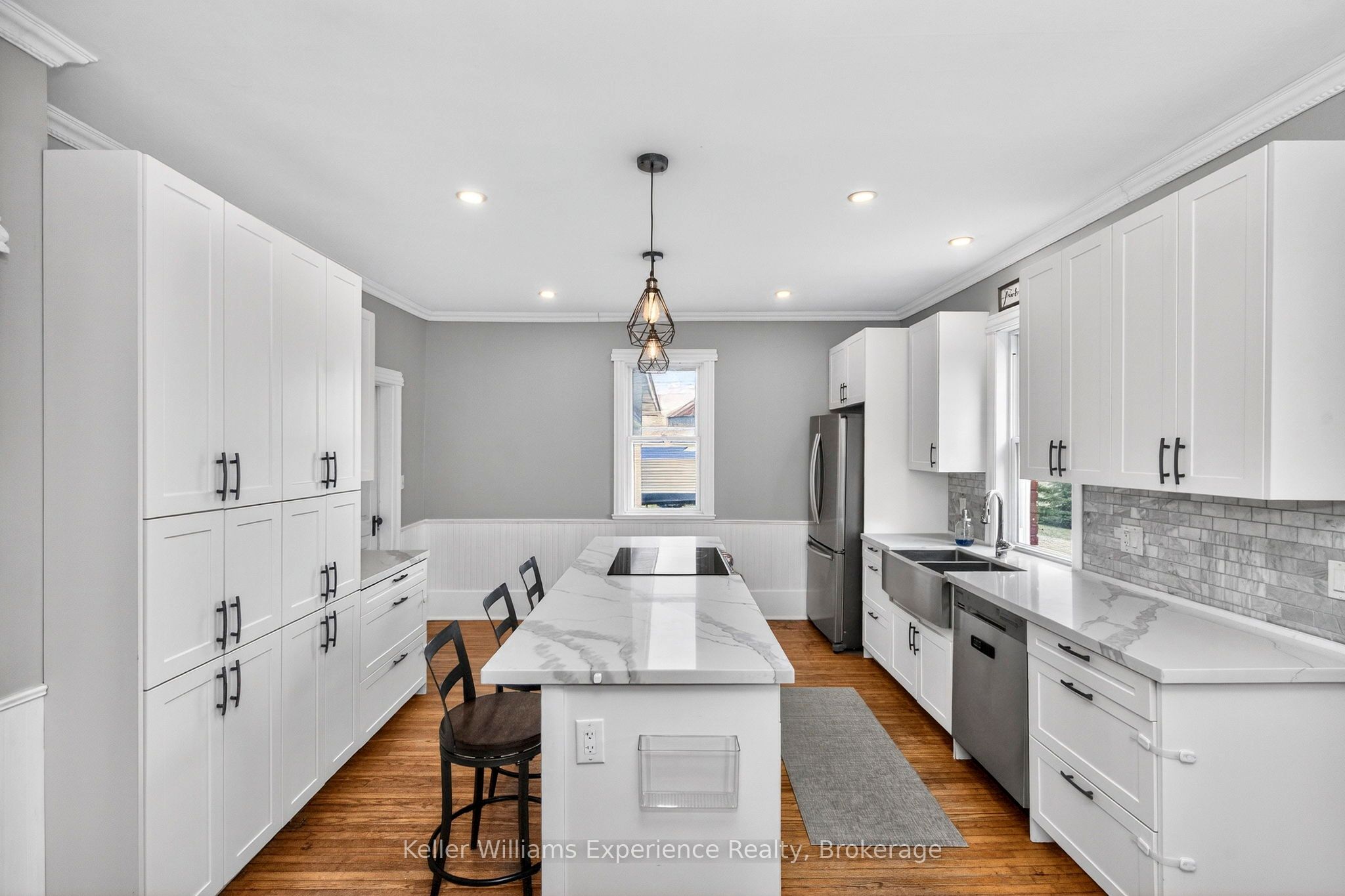 Additional image 5 of 2936 Flos 6 Road W, Springwater, ON, L0L 1P0