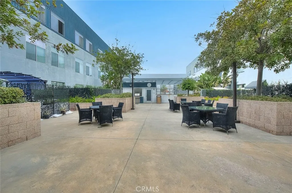 Additional image 82 of 435 W Center Street Promenade Unit 328, Anaheim, CA 92805