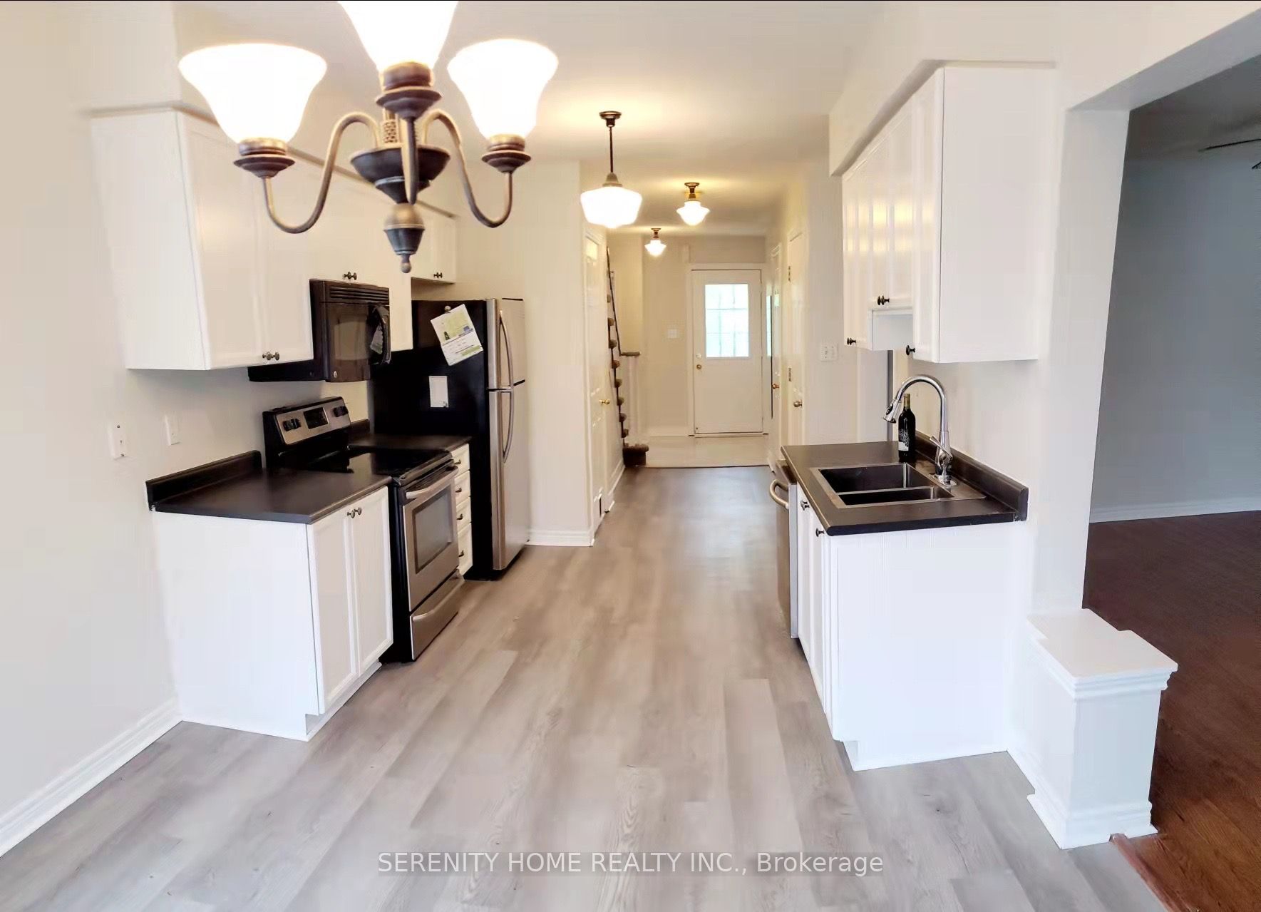 Additional image 3 of 70 Reddenhurst Crescent, Georgina, ON, L4P 4G3