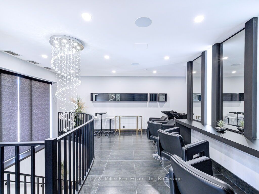 Additional image 5 of 102-88 Dunn Street, Oakville, ON, L6J 3C7
