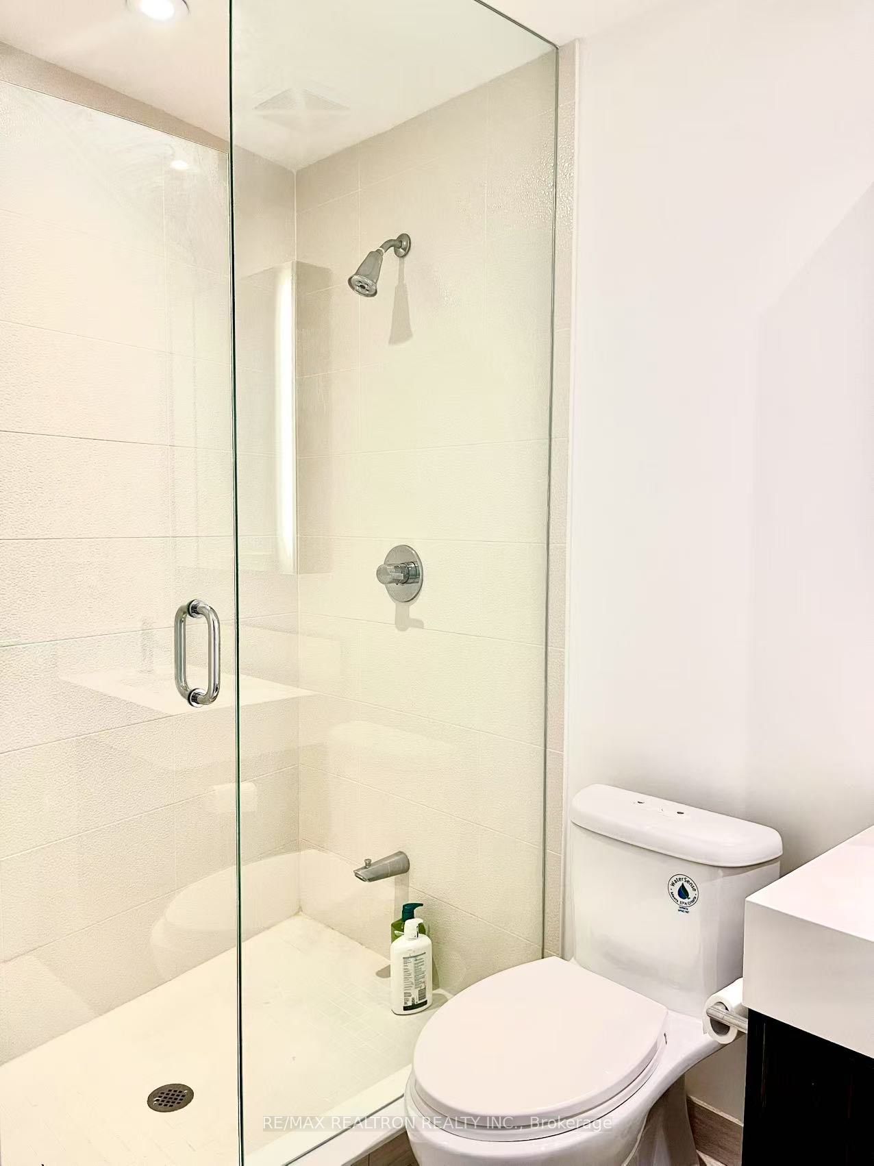 Additional image 6 of 3308-10 York Street, Toronto, ON, M5J 0E1
