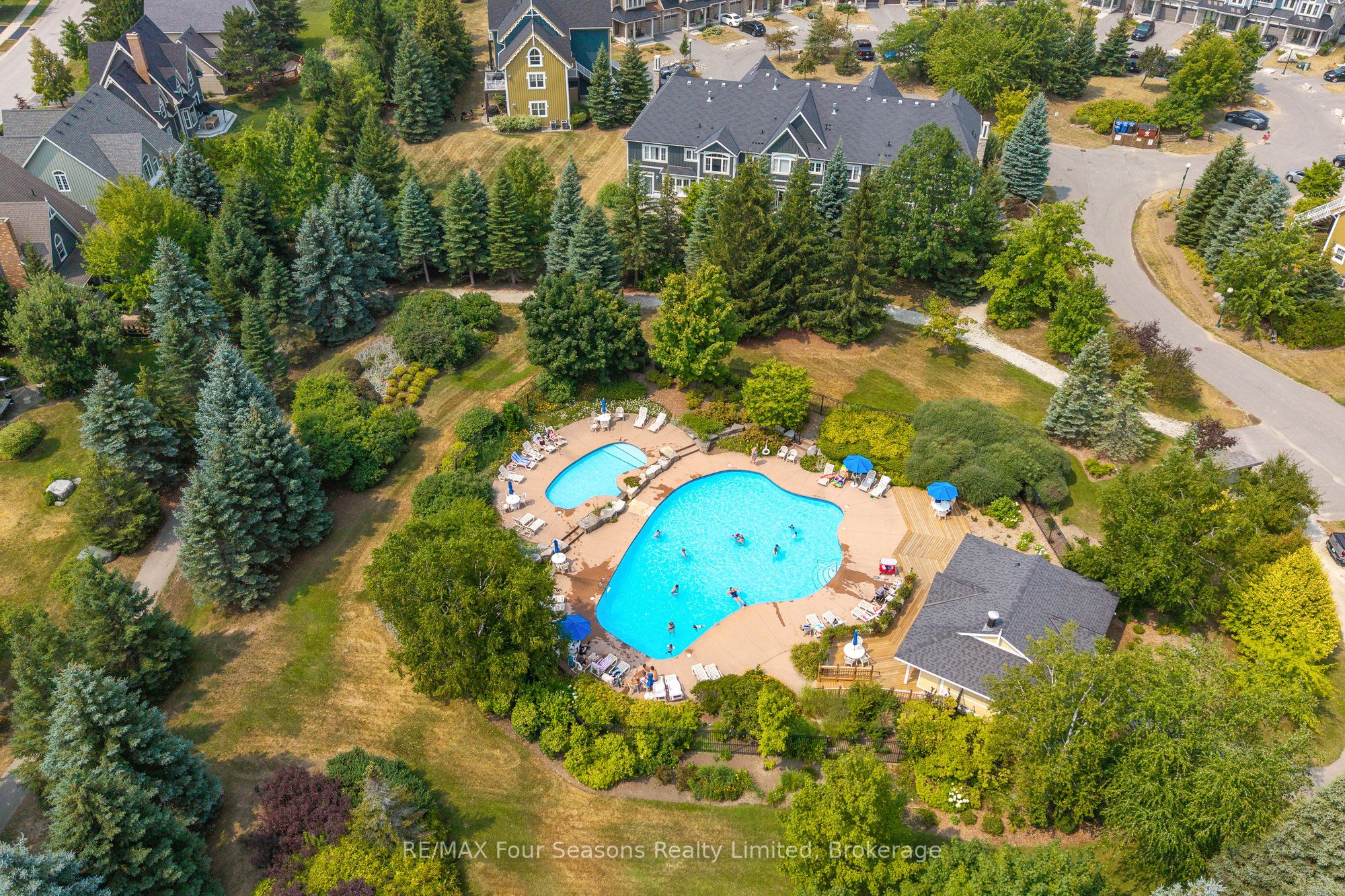 Additional image 3 of 114-184 Snowbridge Way, Blue Mountains, ON, L9Y 0V1