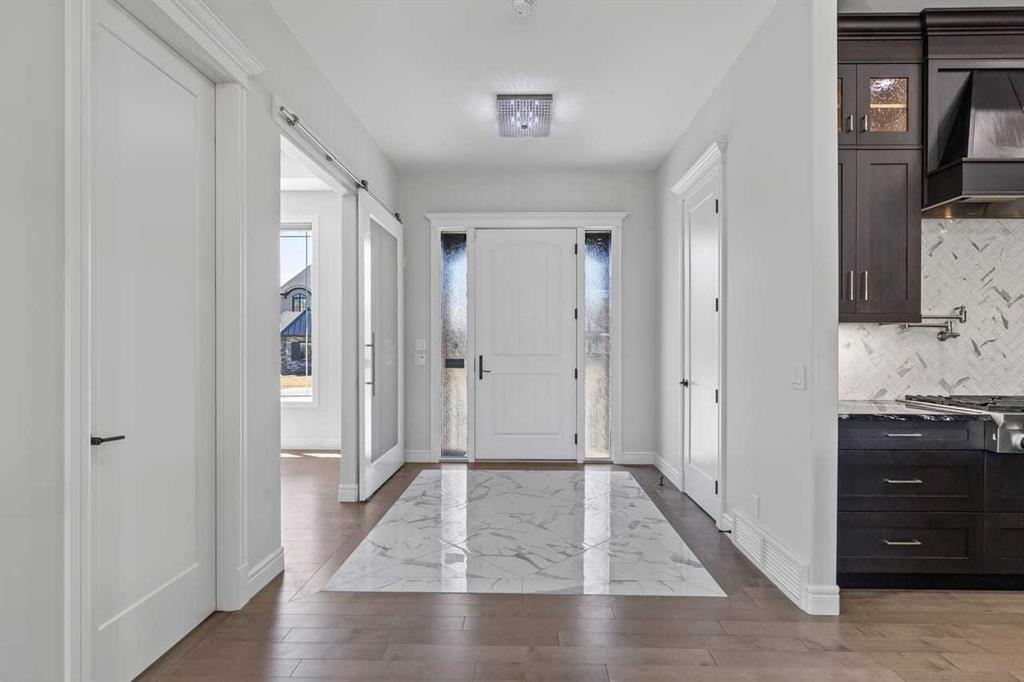 Additional image 4 of 112 Cranbrook View SE, Calgary, AB, T3M 1W5