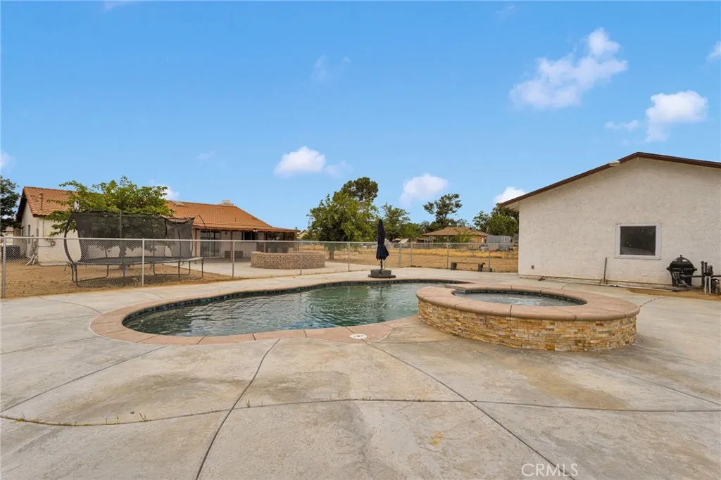 Additional image 3 of 14798 Dos Palmas Road, Victorville, CA 92392