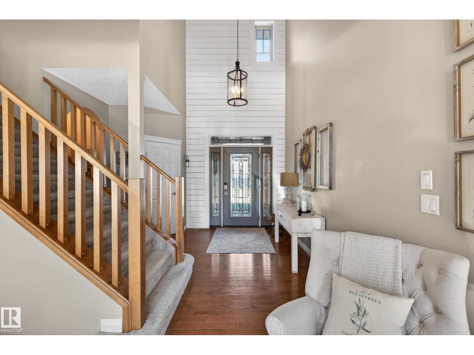 Additional image 3 of 1110 Armitage Crescent SW, Edmonton, AB, T6W0H2