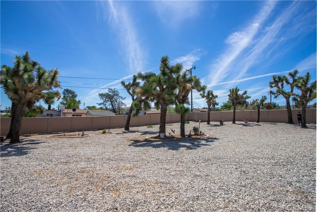 Additional image 125 of 7053 Balsa Ave, Yucca Valley, CA 92284
