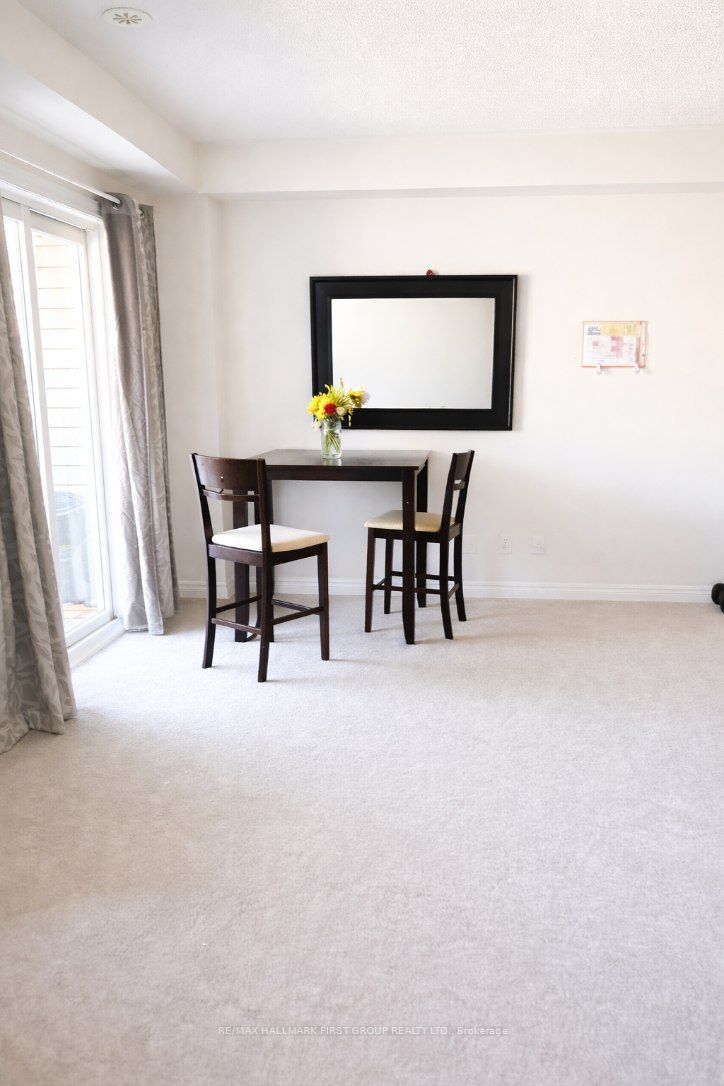 Additional image 4 of 93 Tabaret Crescent, Oshawa, ON, L1L 0G5