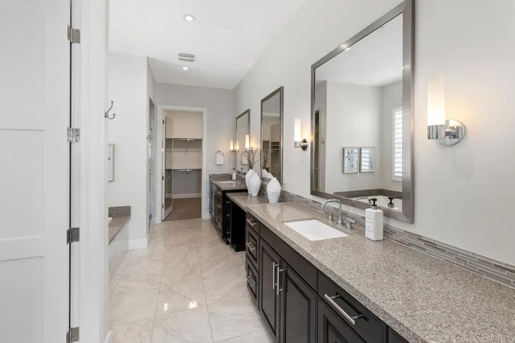 Additional image 70 of 2323 Ocean Street, Carlsbad, CA 92008