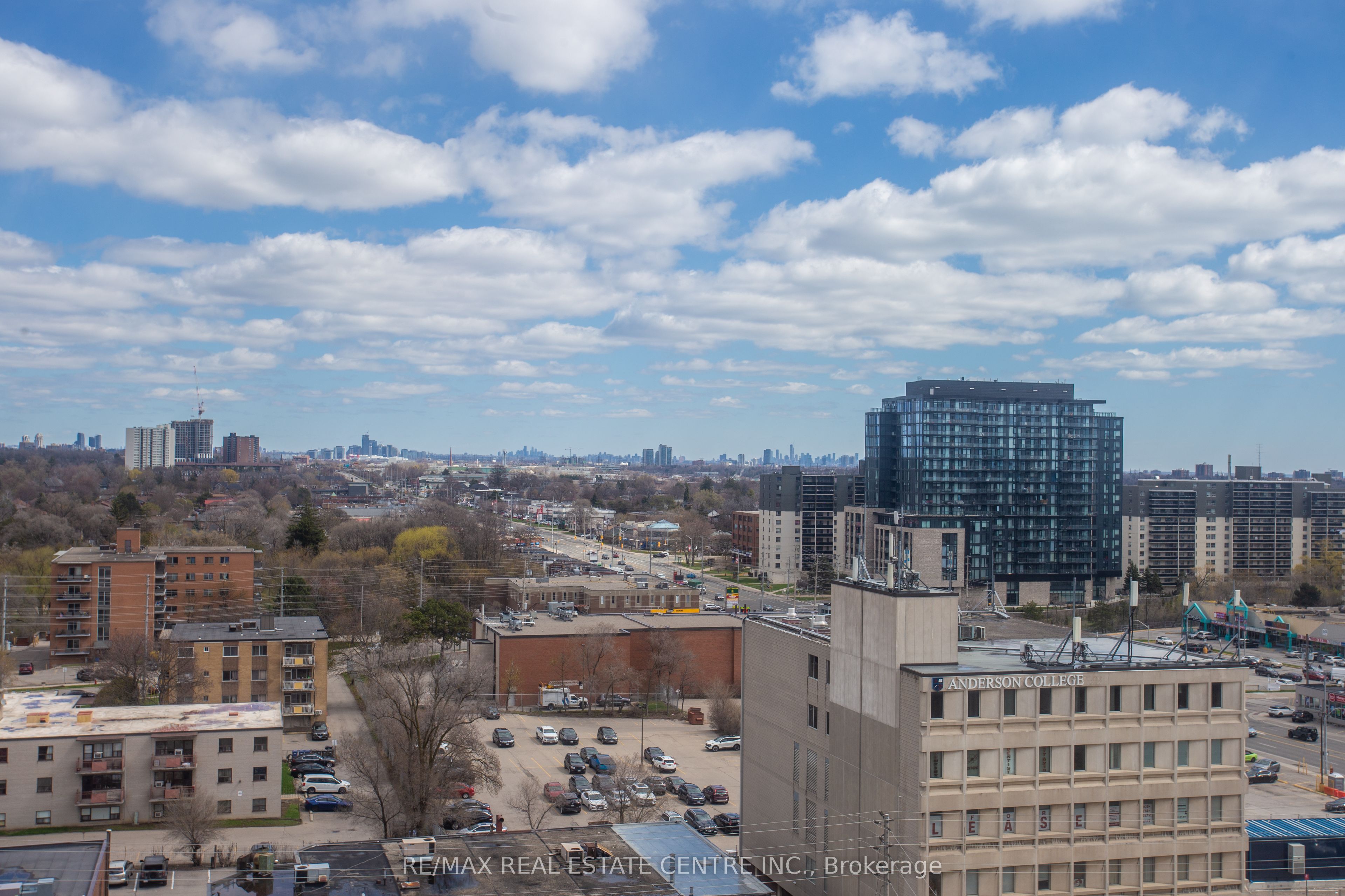 Additional image 4 of PH06-25 Agnes Street, Mississauga, ON, L5B 3X7