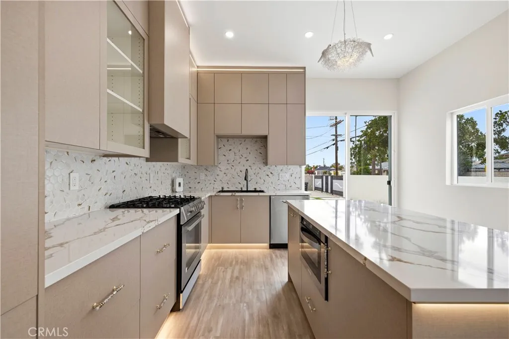 Additional image 8 of 8149 Saint Clair Ave, North Hollywood, CA 91605