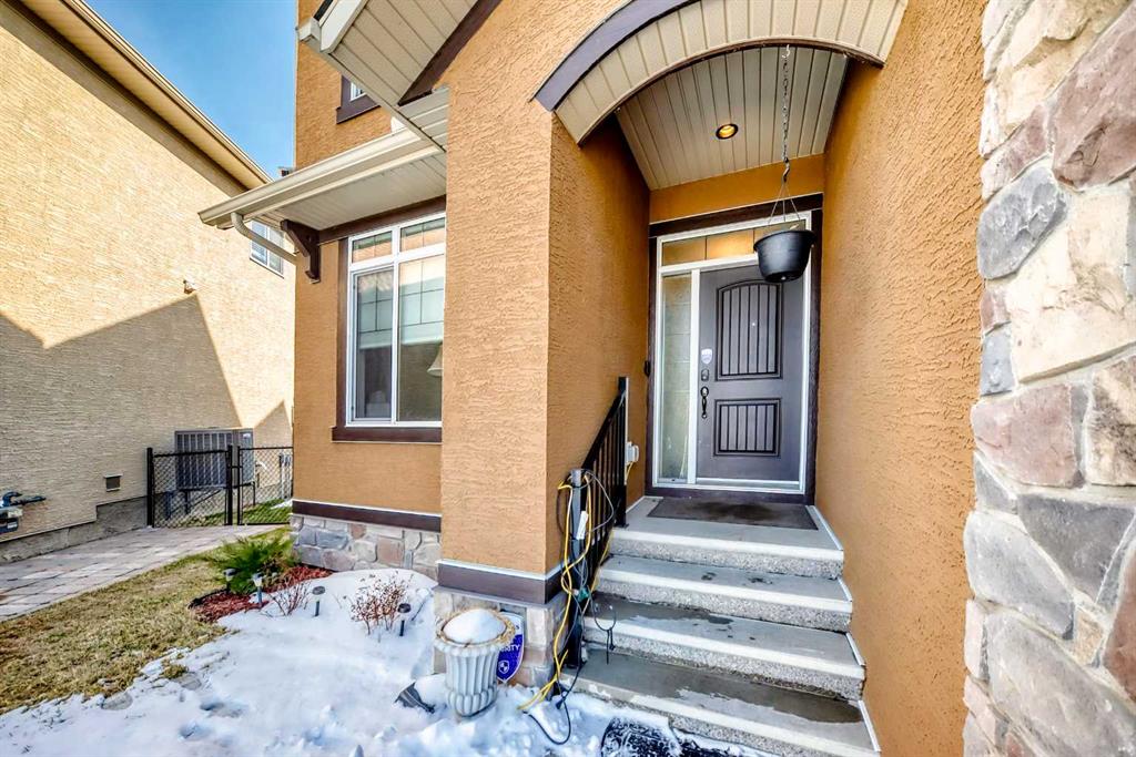 Additional image 3 of 345 Marquis Landing SE, Calgary, AB, T3M 2H4