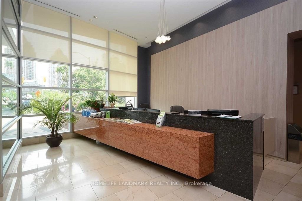 Additional image 4 of 1603-3939 Duke Of York Boulevard, Mississauga, ON, L5B 4N2