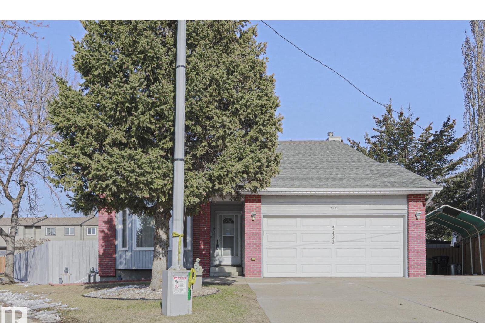 Additional image 8 of 2433 89 Street NW, Edmonton, AB, T6K2Y8