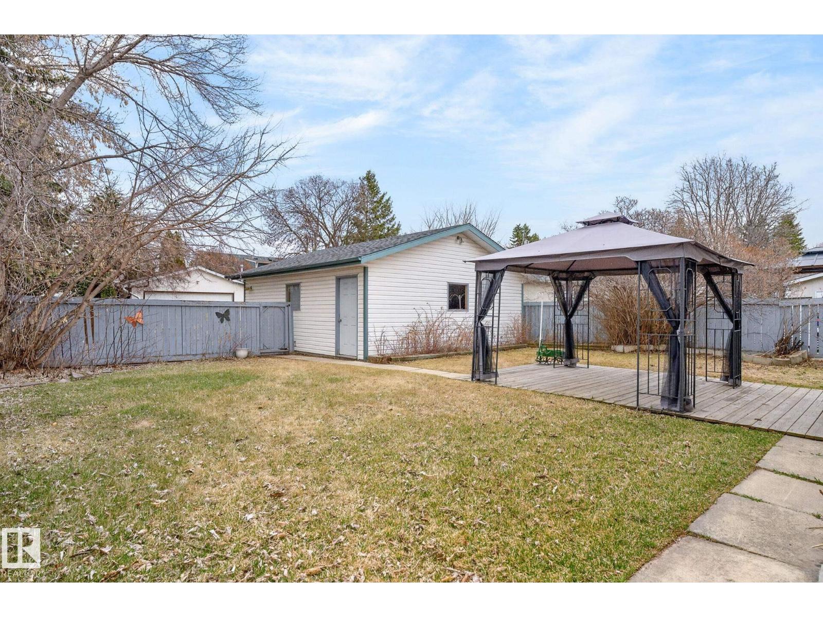 Additional image 3 of 17 Brookside Crescent, Spruce Grove, AB, T7X1B8
