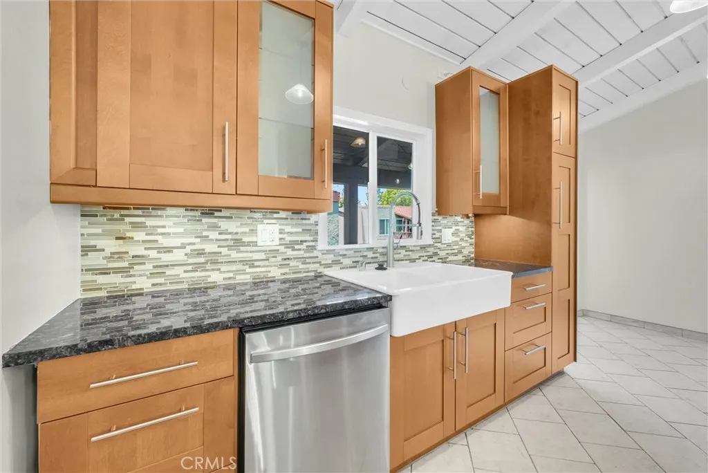 Additional image 43 of 1010 W Macarthur Boulevard Unit 118, Santa Ana, CA 92707