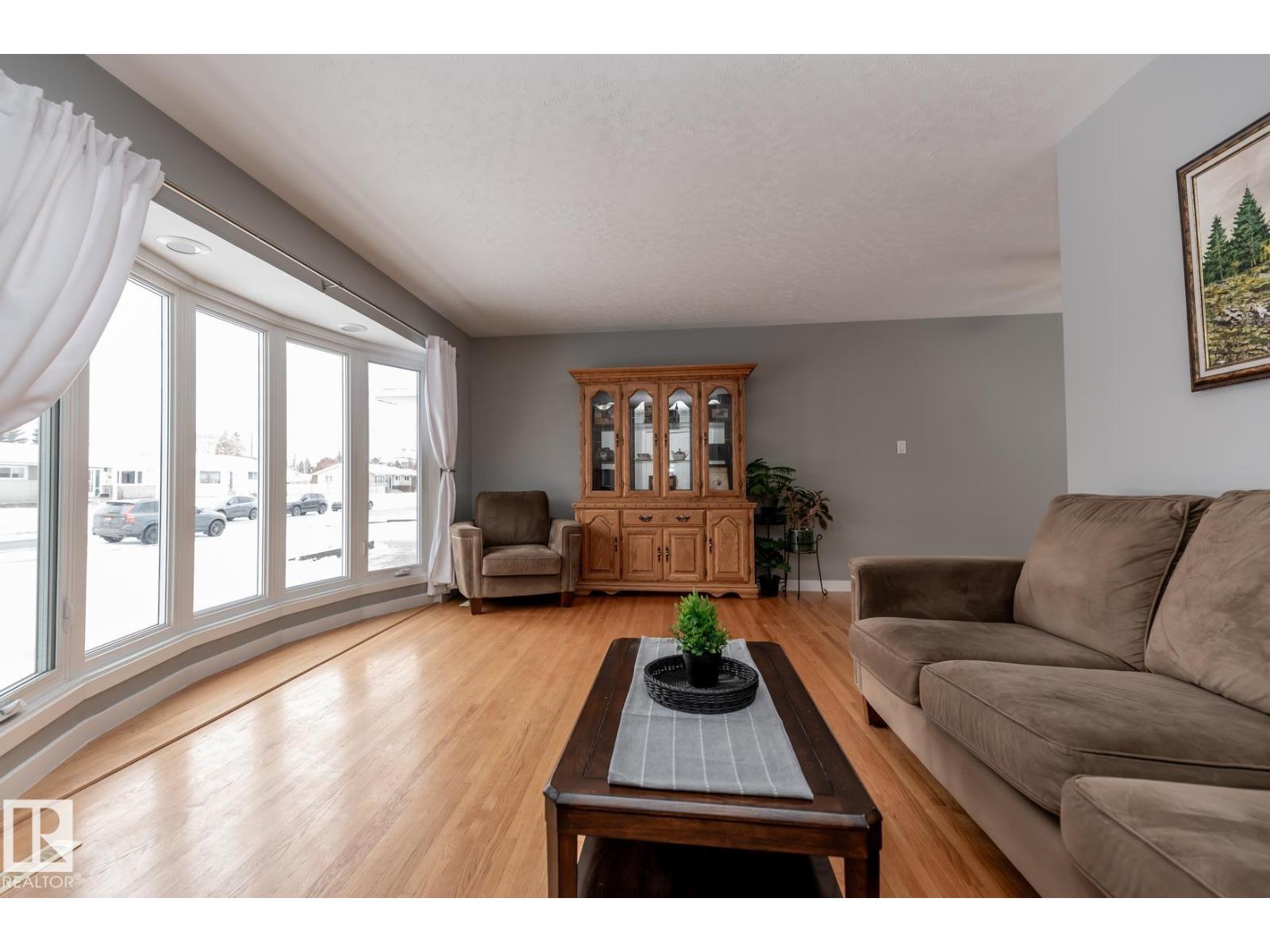 Additional image 5 of 13503 111 Street NW, Edmonton, AB, T5E4Z7