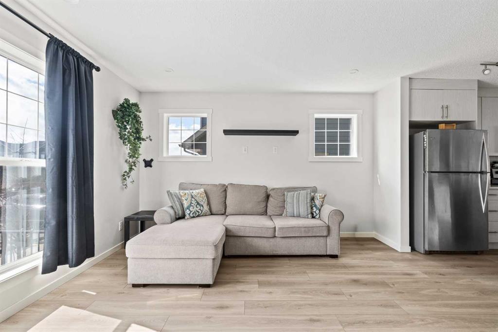 Additional image 6 of 463 Cranbrook Square SE, Calgary, AB, T3M3E3