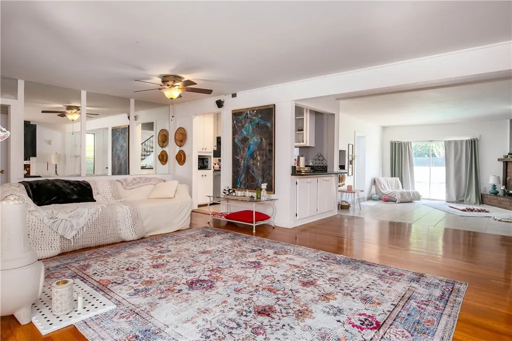 Additional image 7 of 20748 Vose St, Winnetka, CA 91306