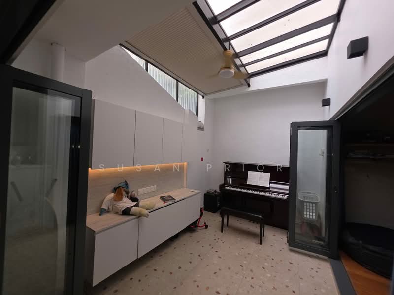 Additional image 13 of Best Kitchen Clementi Park