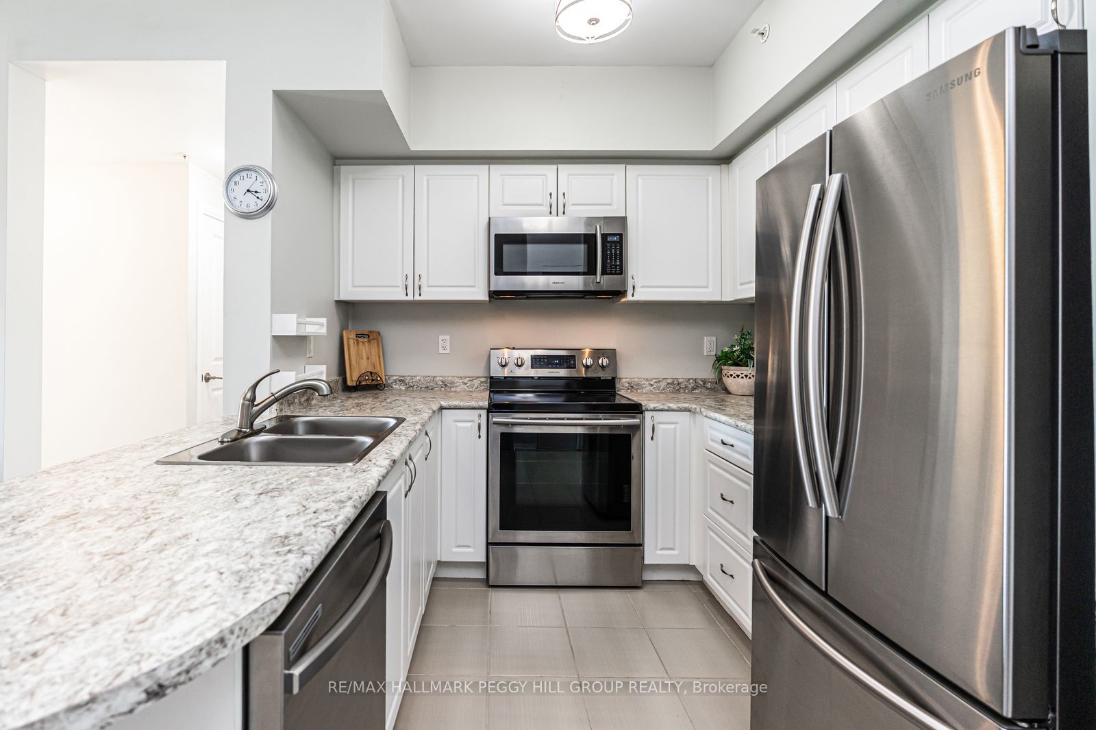 Additional image 5 of 404-295 Cundles Road E, Barrie, ON, L4M 0K8