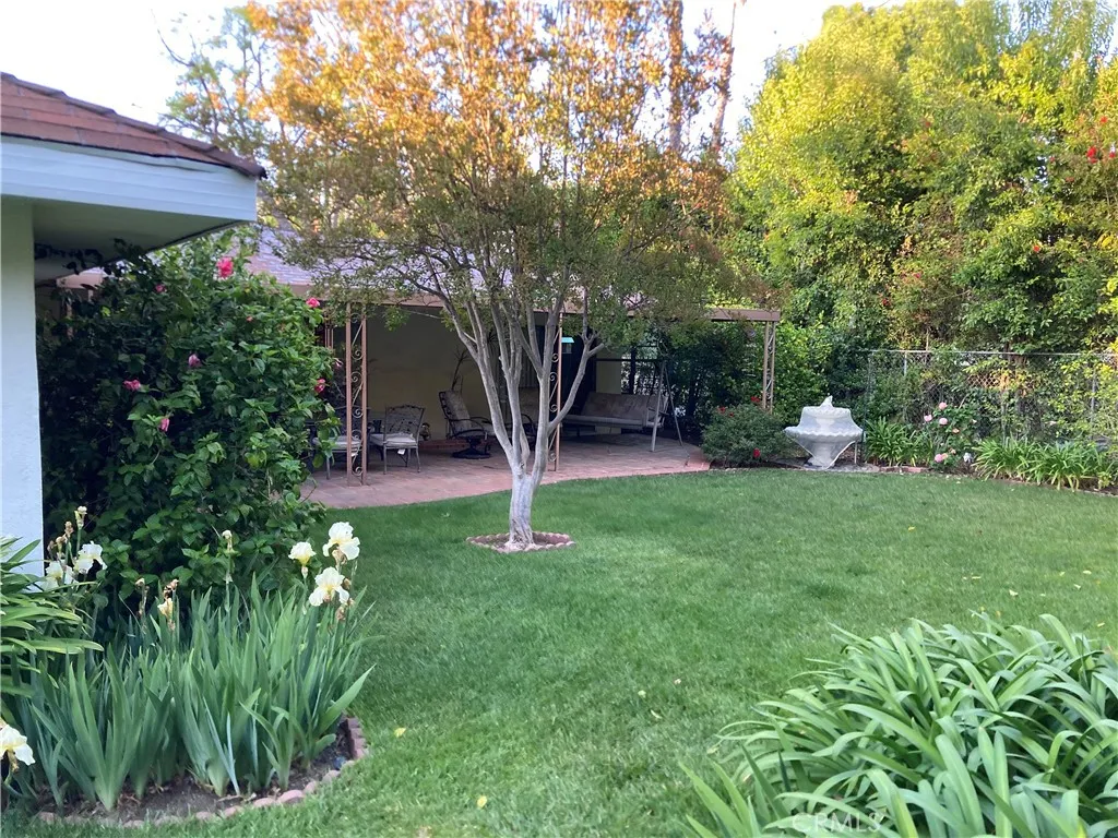 Additional image 42 of 23540 Collins St, Woodland Hills, CA 91367