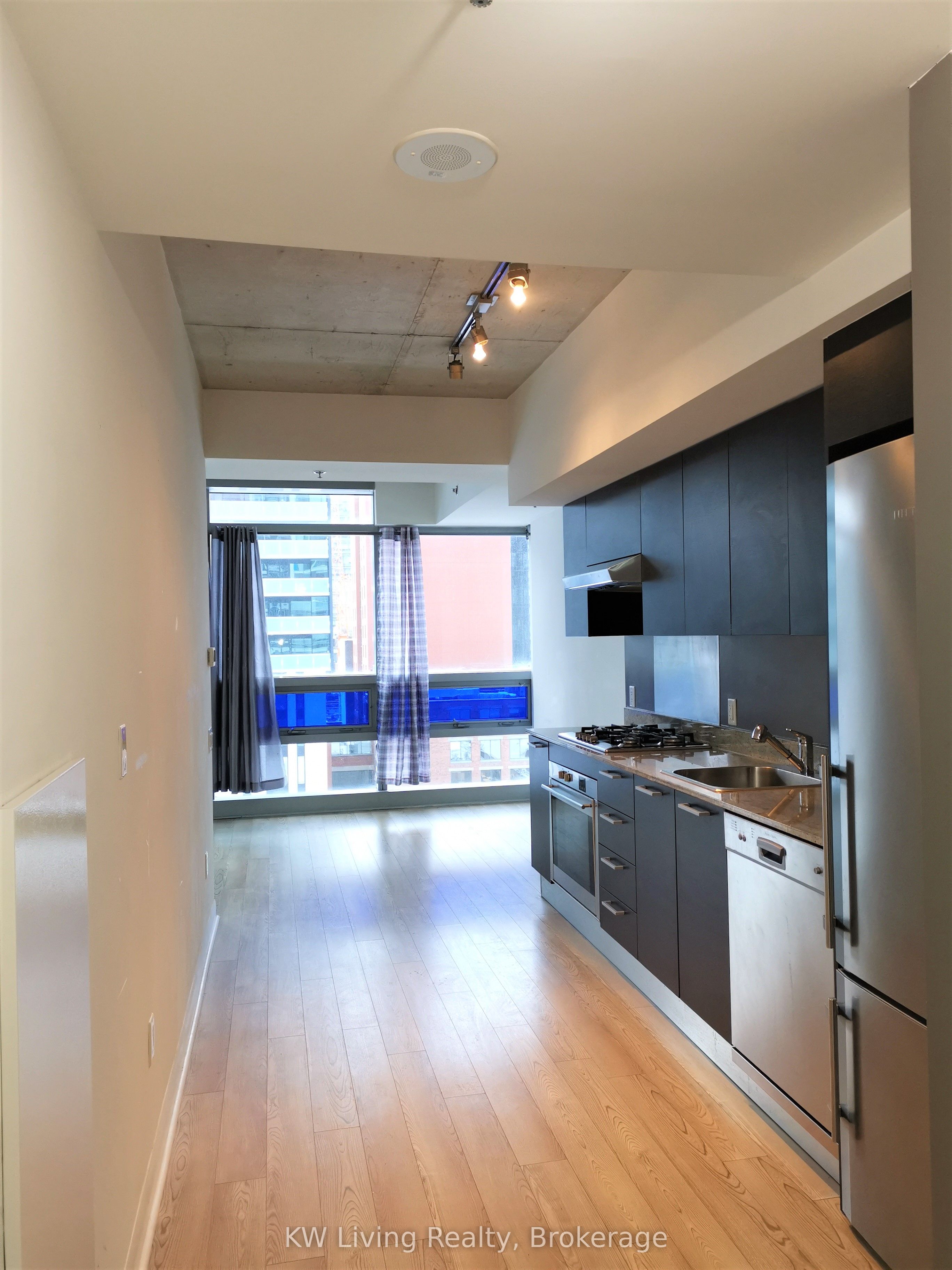 809-375 King Street W, Toronto, ON, M5V 1K5