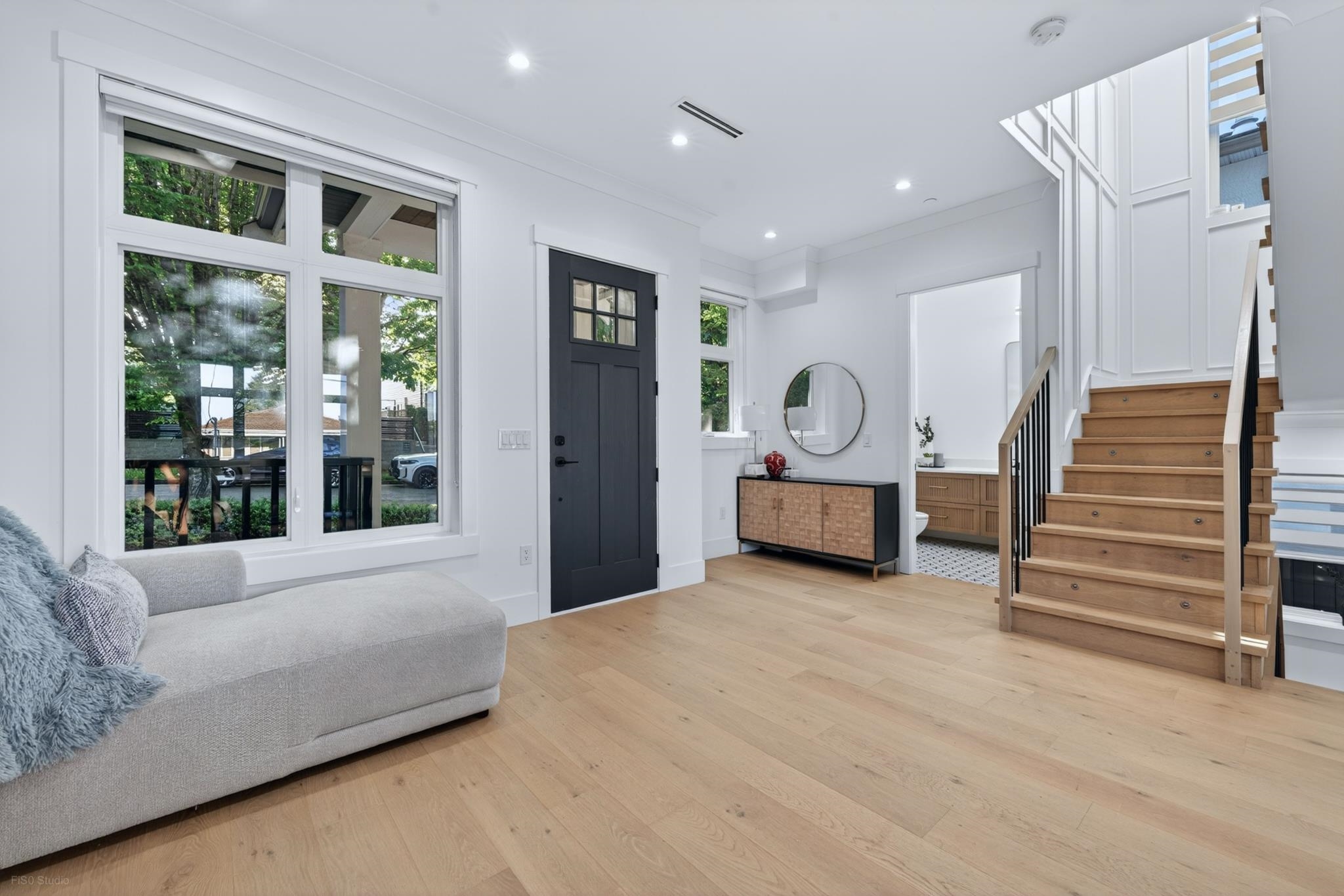 Additional image 4 of 4990 Sherbrooke Street, Vancouver, BC, V5W 3M2