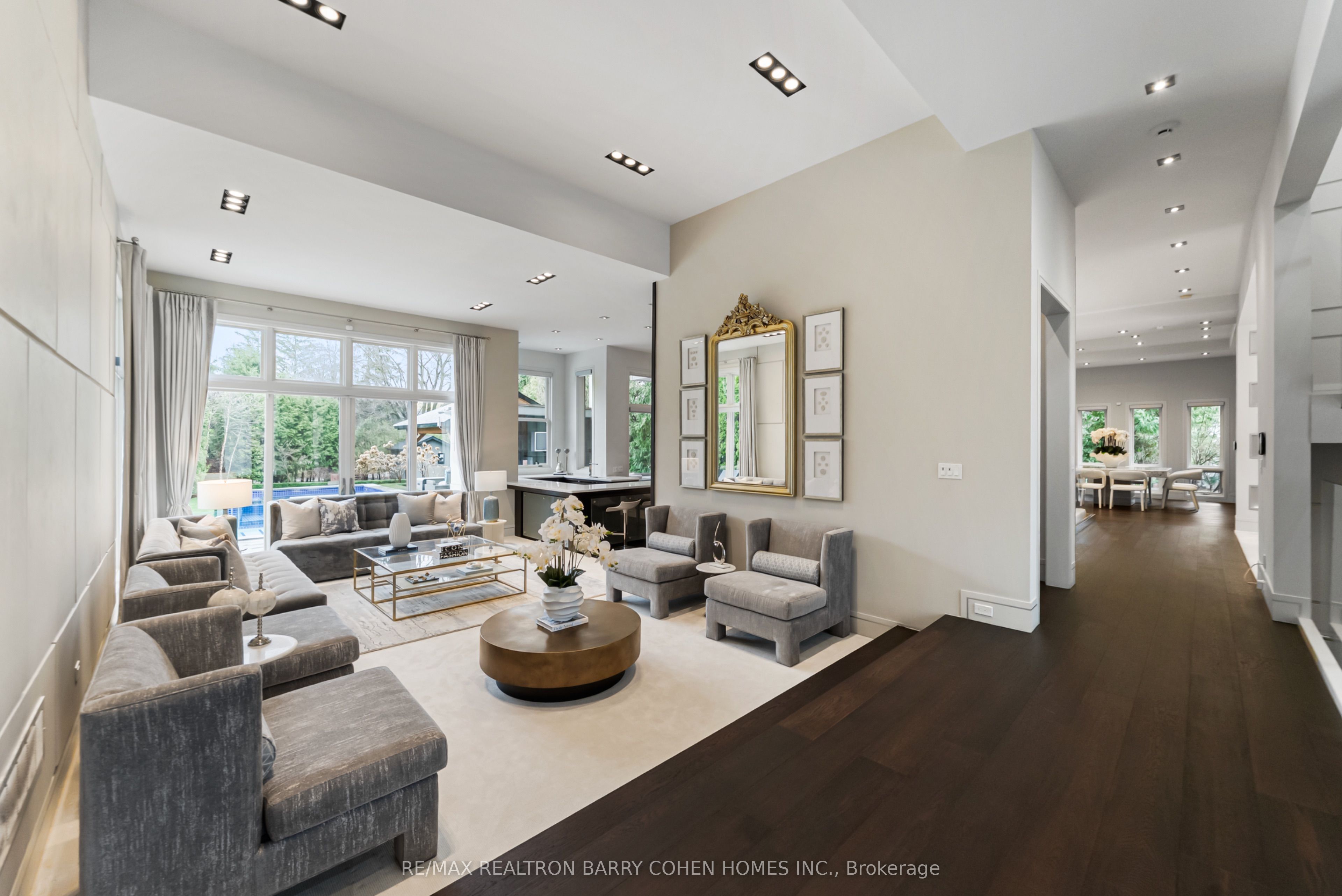 Additional image 4 of 19 Maryvale Crescent, Richmond Hill, ON, L4C 6P6