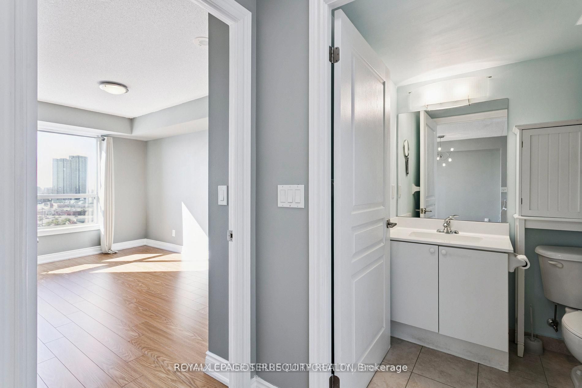 Additional image 6 of 1202-7 North Park Road, Vaughan, ON, L4J 0C9