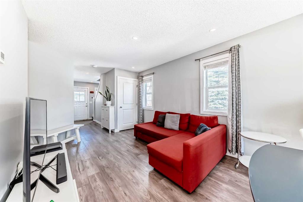 Additional image 6 of 126 Citadel Point NW, Calgary, AB, T3G5L2