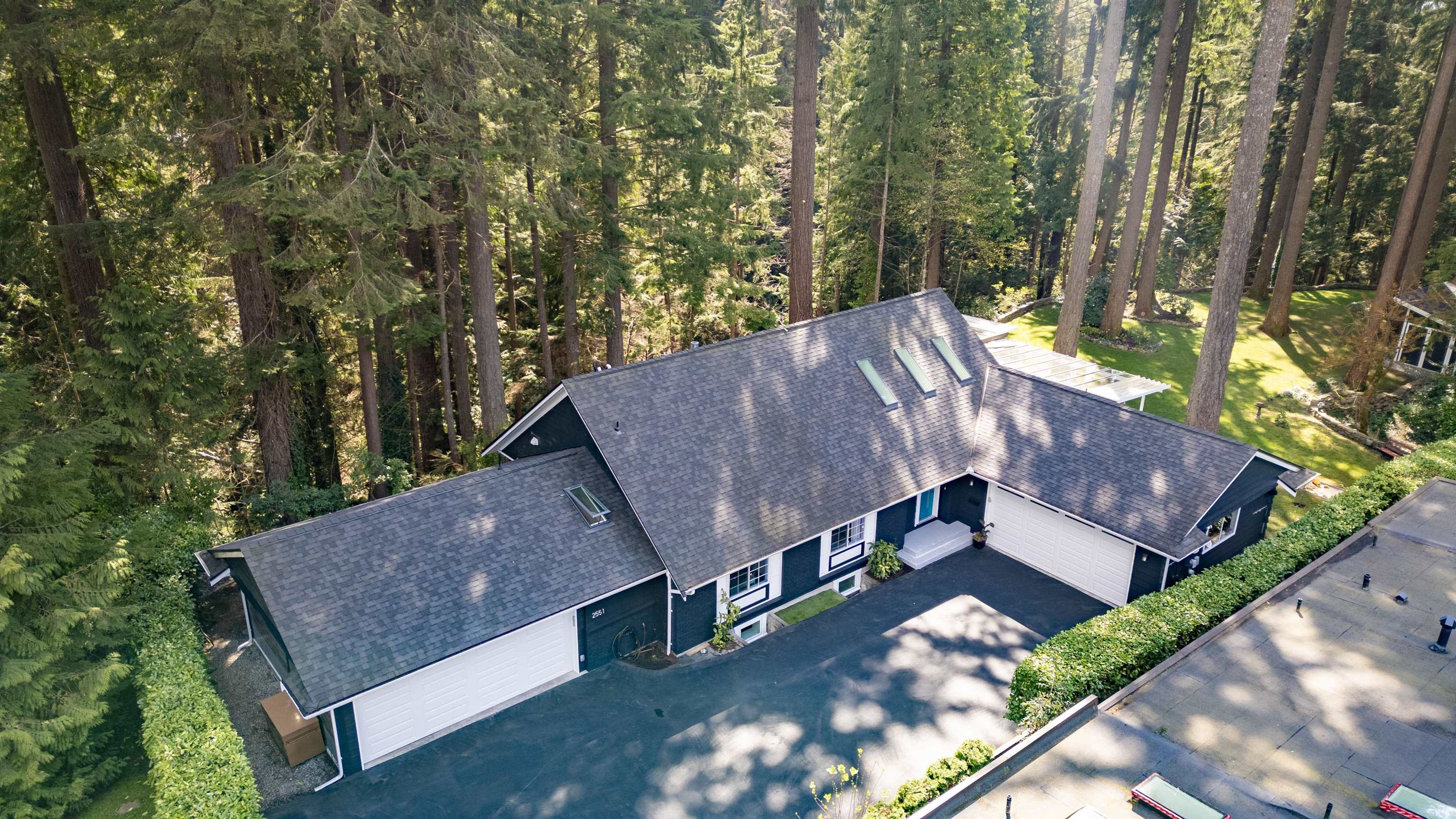 2551 Hyannis Point, North Vancouver, BC, V7H 1R9