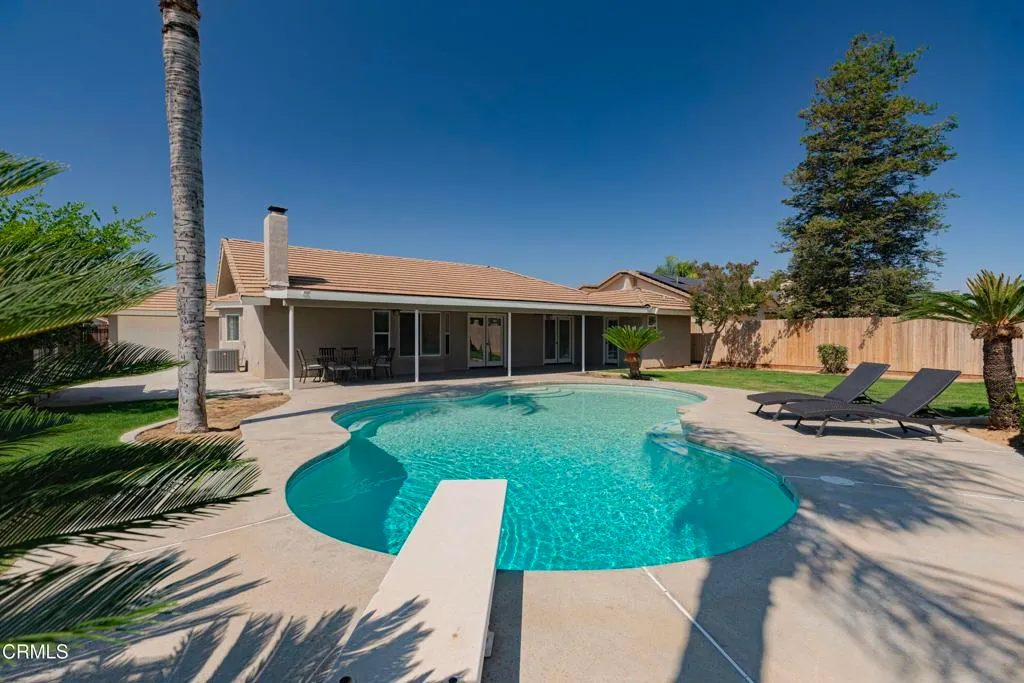 Additional image 3 of 11123 Coachlight Court, Bakersfield, CA 93312