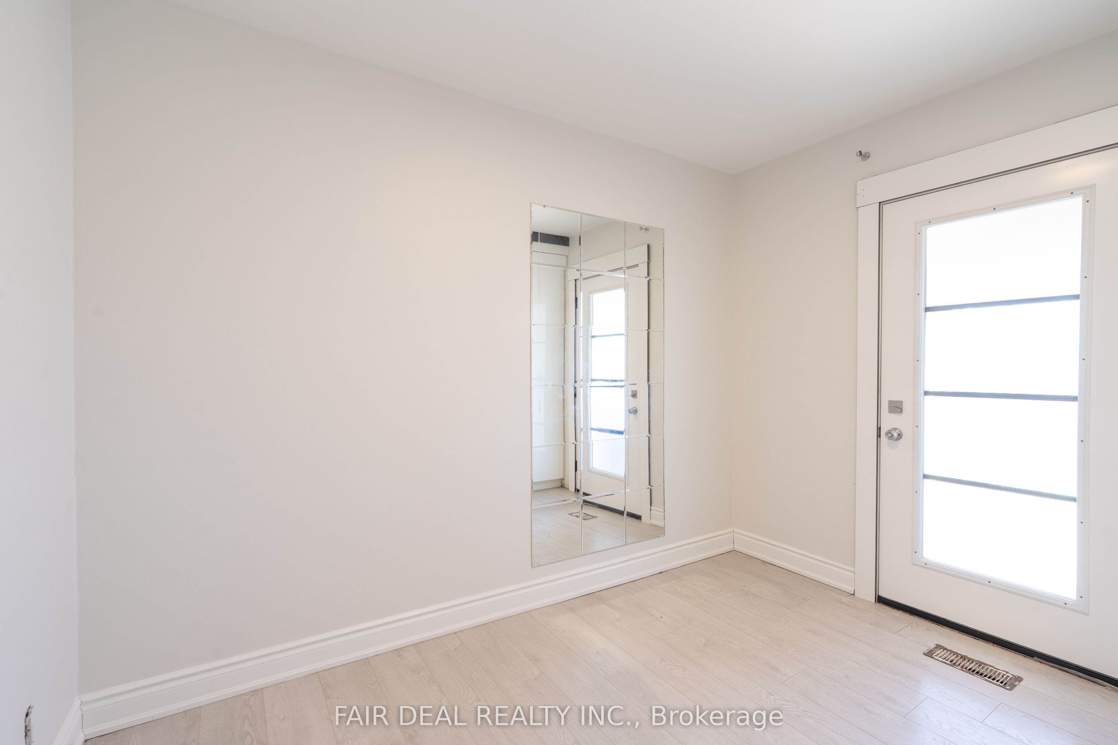 Additional image 4 of 38 Cattrick Street, Mississauga, ON, L4T 1H5