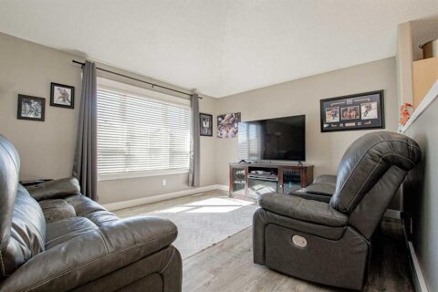 Additional image 8 of 11238 75 Avenue, Grande Prairie, AB, T8W 0C5